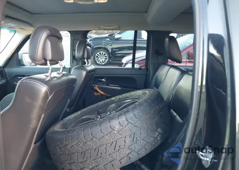 2011 Jeep Liberty Limited Edition from USA, damaged, VIN 1J4PN5GK5BW577251